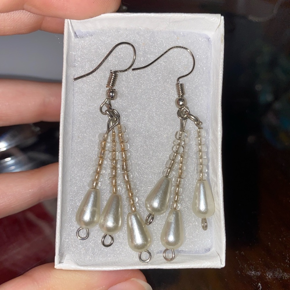 PEARL EARRINGS